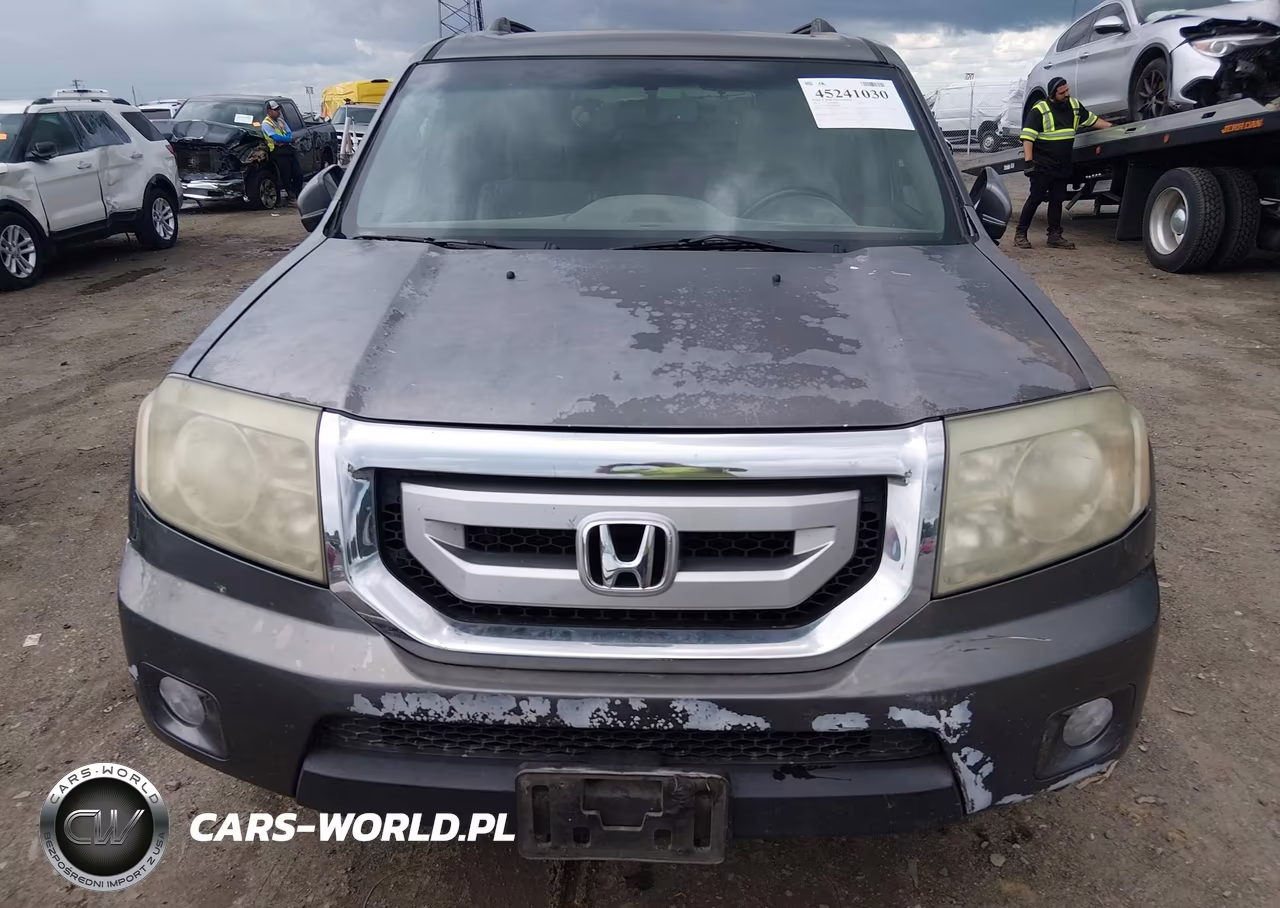 2011 Honda Pilot Touring VIN:5FNYF4H91BB070218 - 14