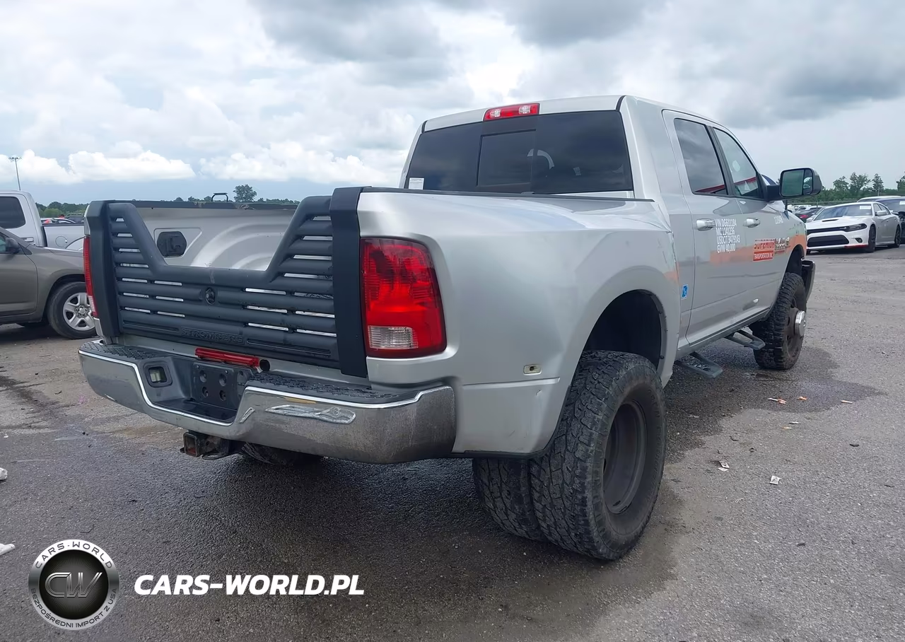 2013 Ram 3500 Big Horn VIN:3C63RRLL2DG611184 - 4