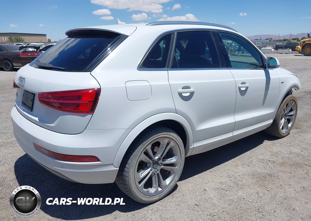 2018 Audi Q3 2.0T Premium-2.0T Sport Premium VIN:WA1HCCFS7JR020144 - 4