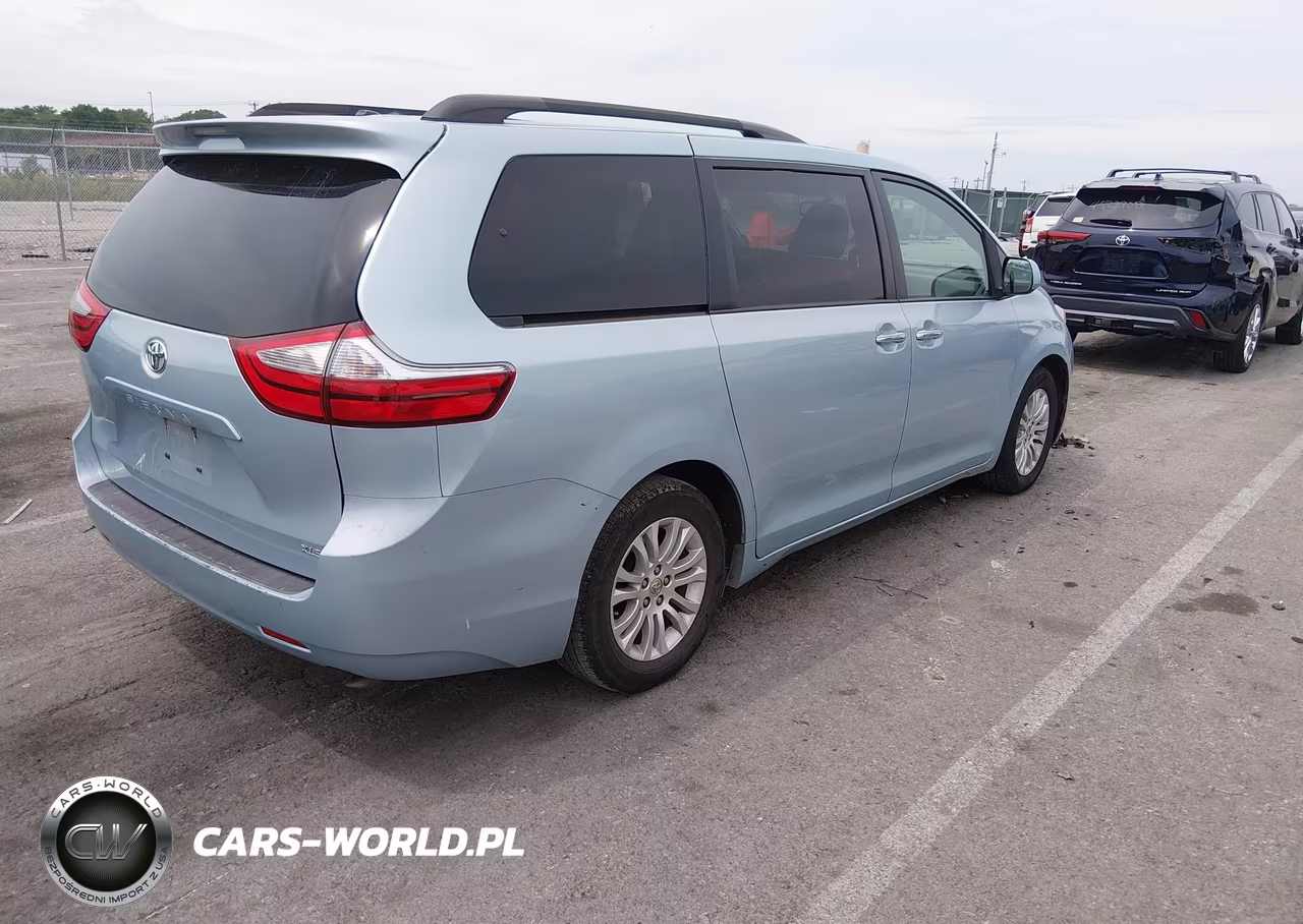2016 Toyota Sienna Xle 8 Passenger VIN:5TDYK3DC9GS700027 - 4