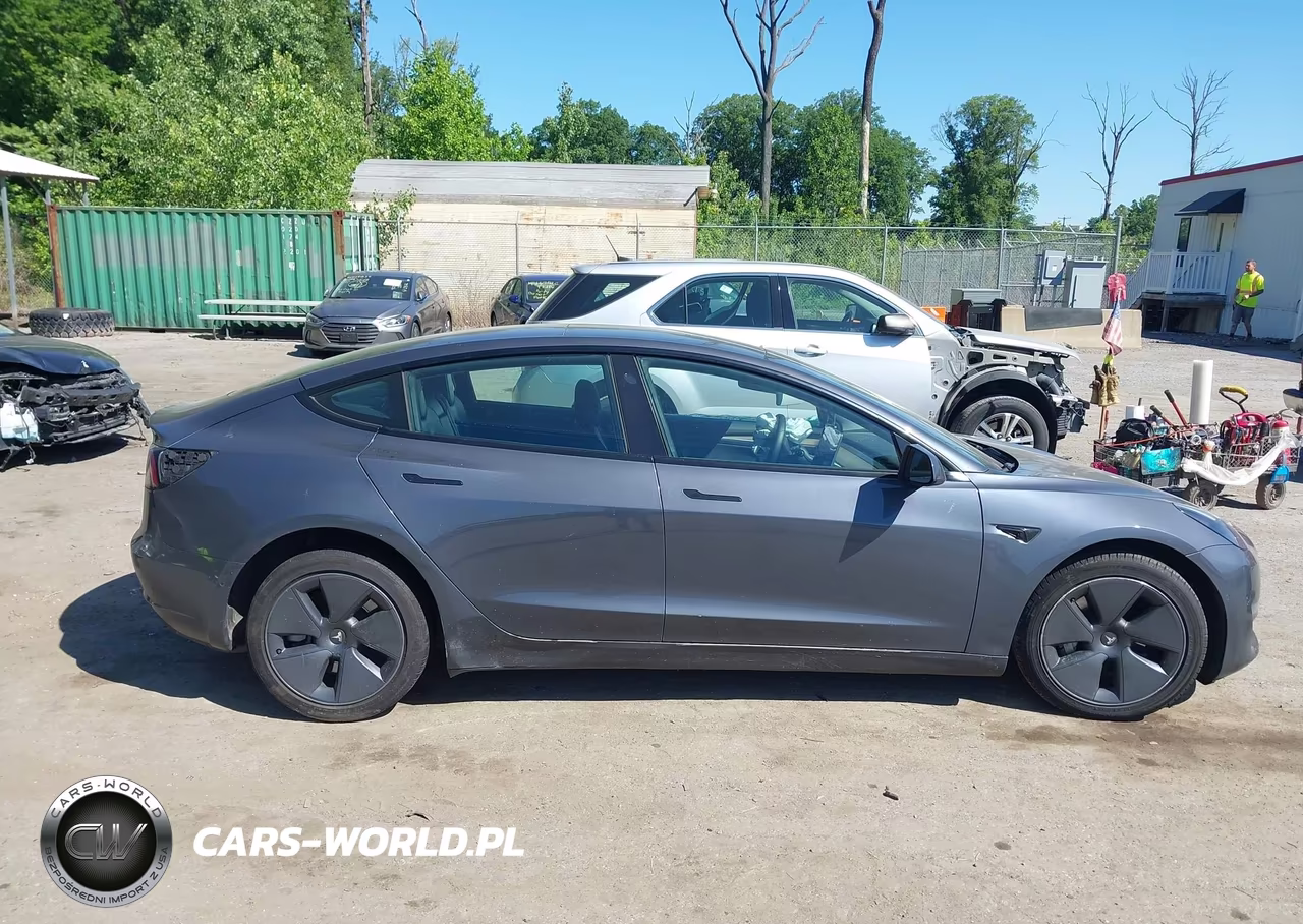 2022 Tesla Model 3 Long Range Dual Motor All-Wheel Drive VIN:5YJ3E1EB8NF239996 - 12