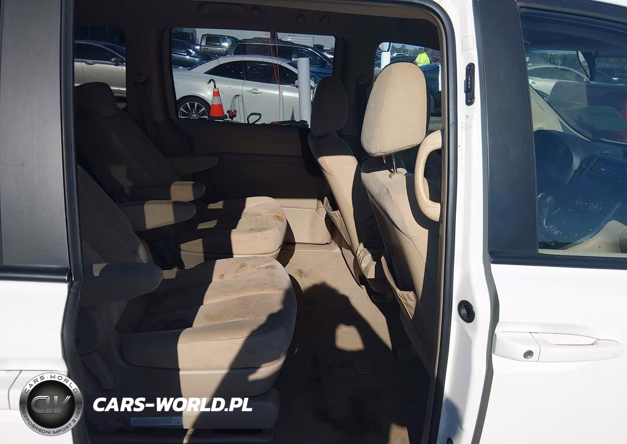 2007 Hyundai Entourage Gls-Limited-Se VIN:KNDMC233276032241 - 8