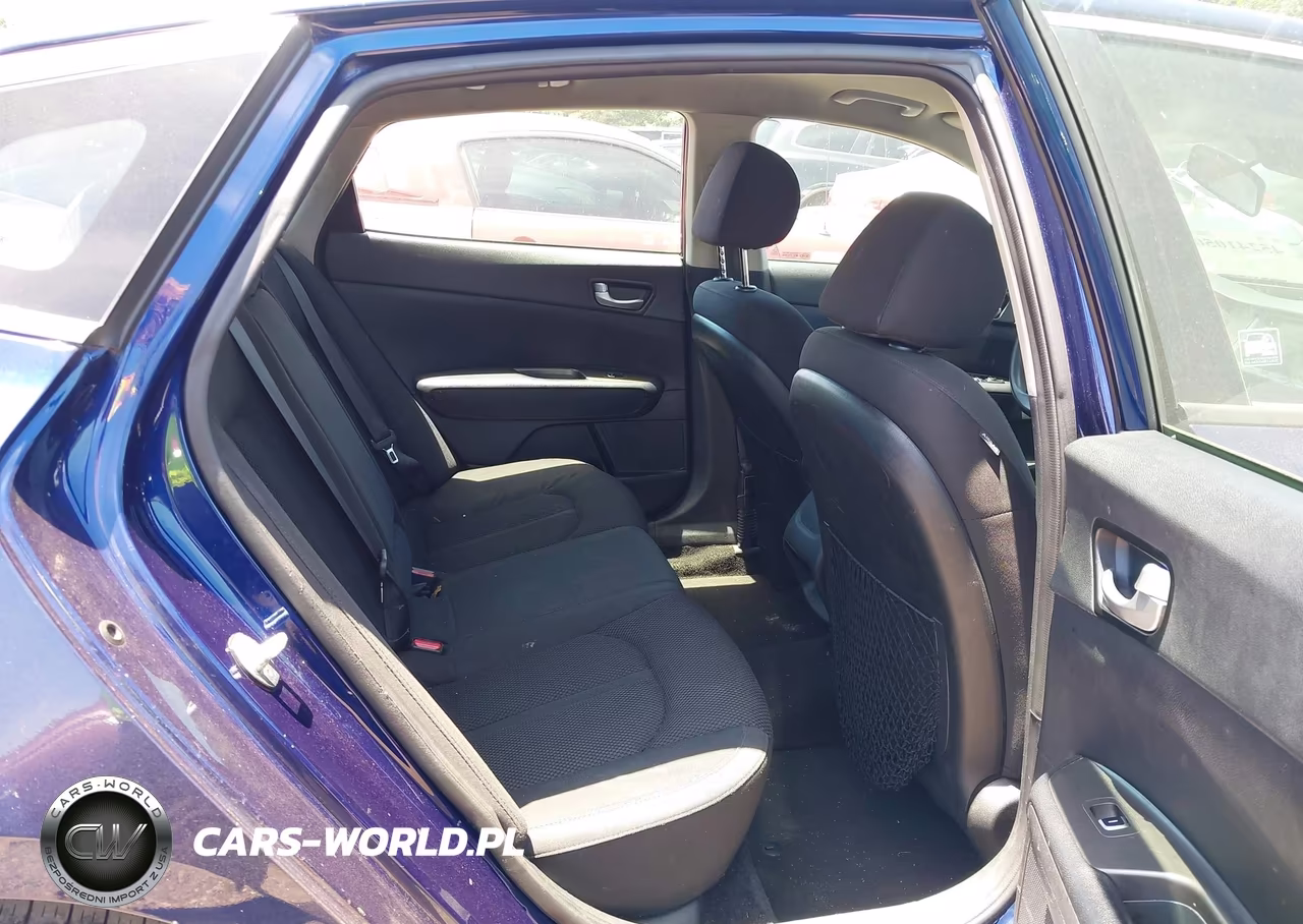 2019 Kia Optima Lx VIN:5XXGT4L39KG319854 - 8