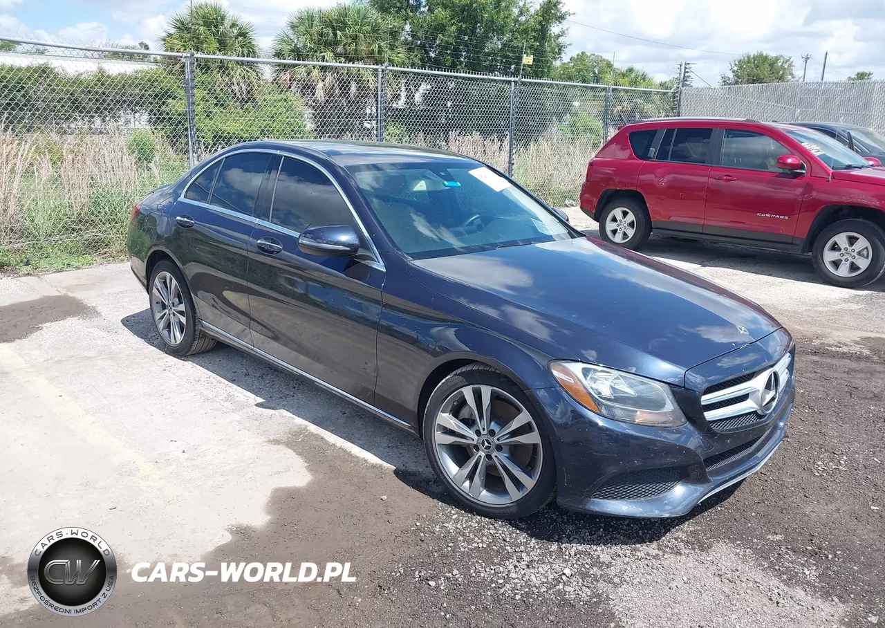 2018 Mercedes-Benz C 300 – zdjęcie 1 z 15