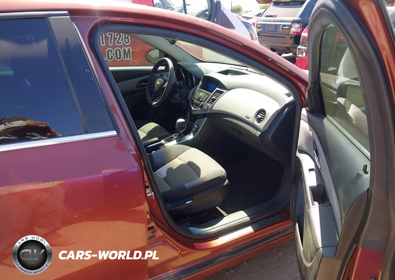 2012 Chevrolet Cruze Ls VIN:1G1PC5SH1C7264872 - 5