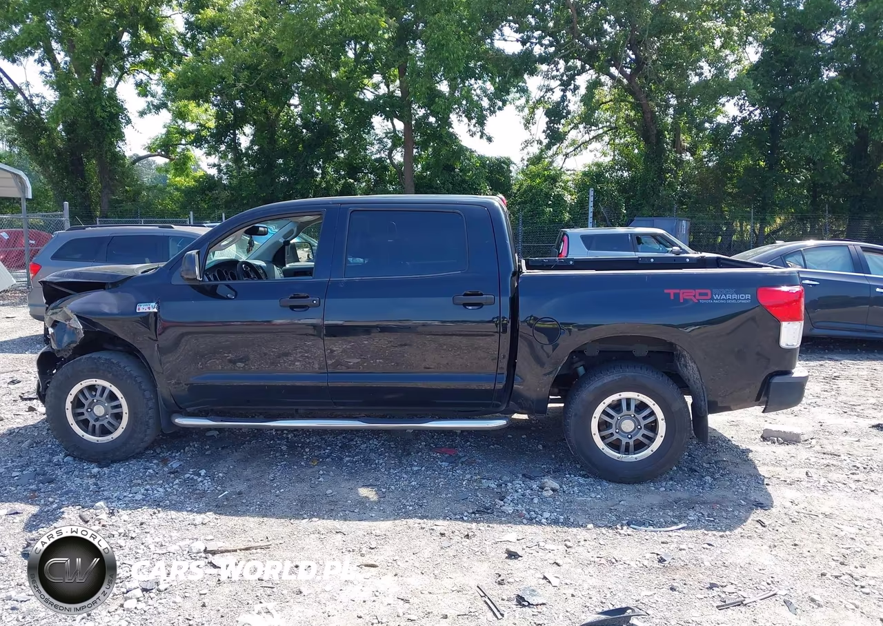2013 Toyota Tundra Grade 5.7L V8 VIN:5TFDW5F1XDX286482 - 13