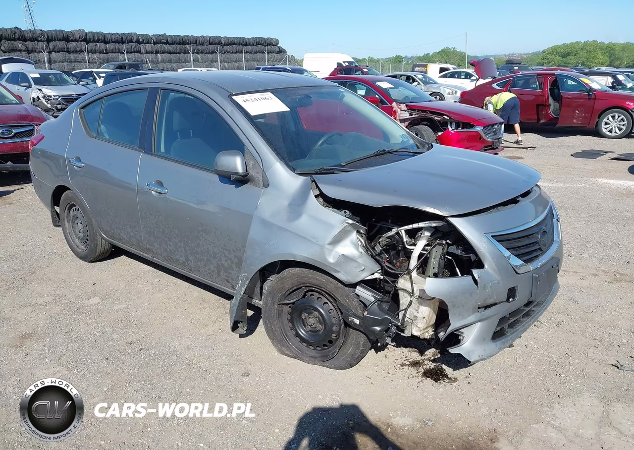 2012 Nissan Versa 1.6 Sv – zdjęcie 1 z 16