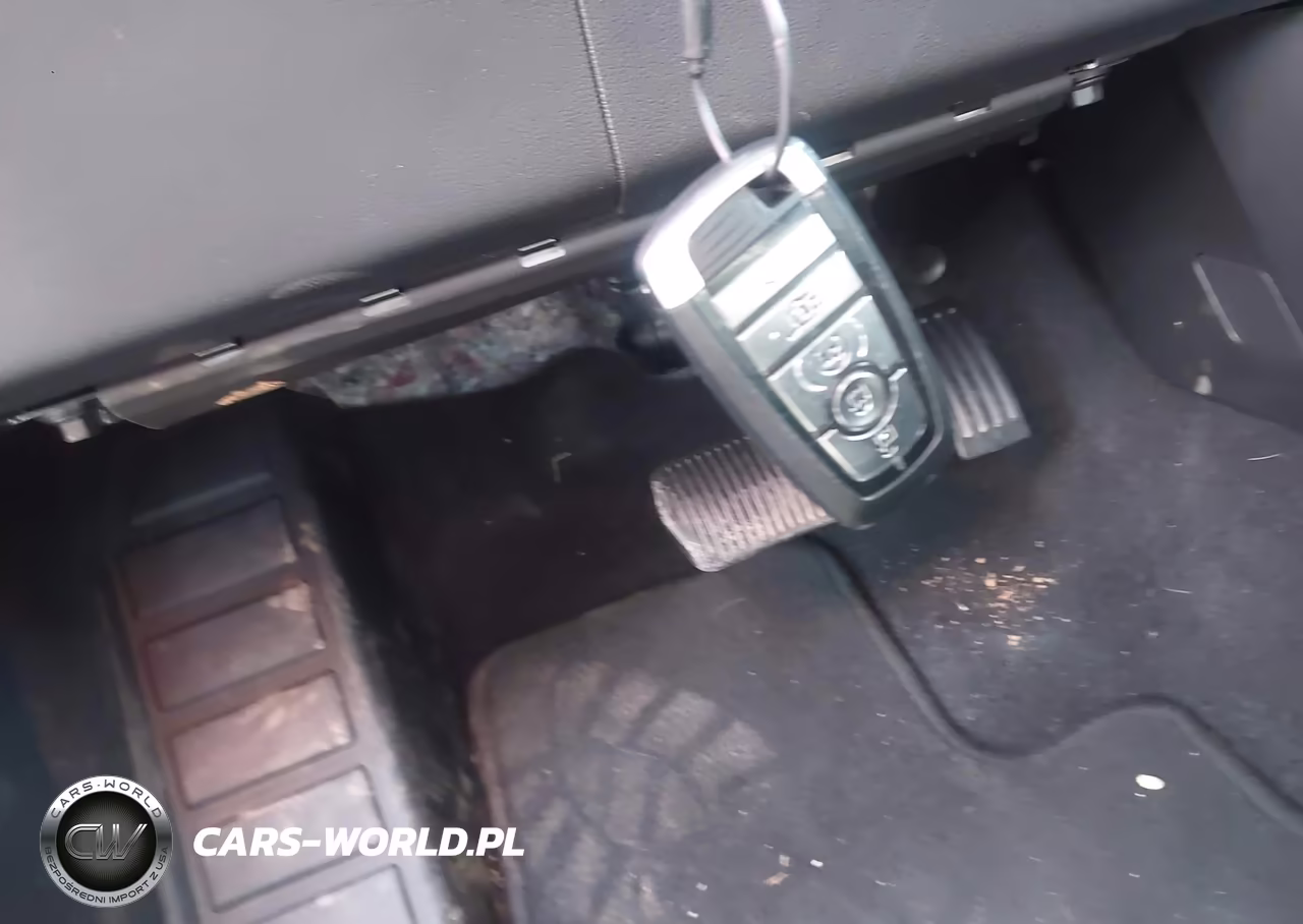 2025 Ford Escape St-Line Select VIN:1FMCU9NA6SUB03454 - 11