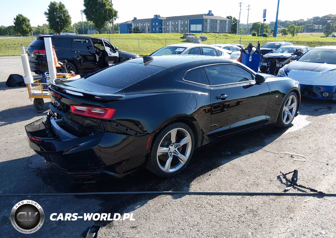 2018 Chevrolet Camaro 2Ss VIN:1G1FH1R78J0102343 - 4