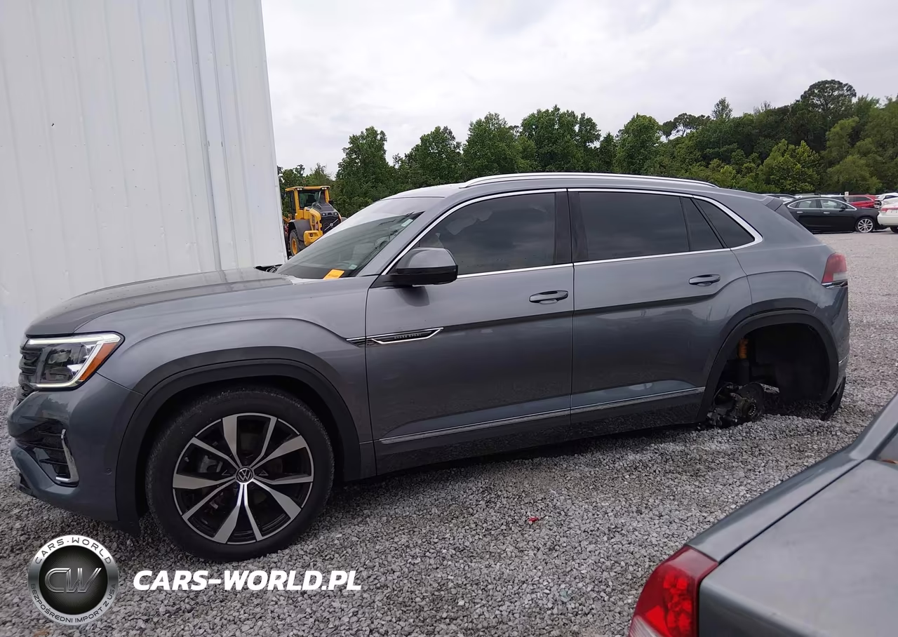 2024 Volkswagen Atlas Cross Sport 2.0T Sel Premium R-Line VIN:1V2FE2CA2RC239118 - 15