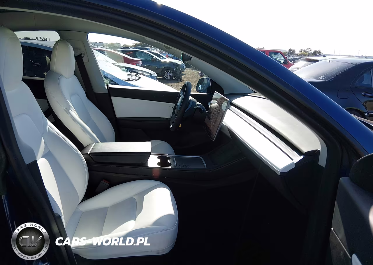 2022 Tesla Model Y Long Range Dual Motor All-Wheel Drive VIN:7SAYGDEE7NF510304 - 5