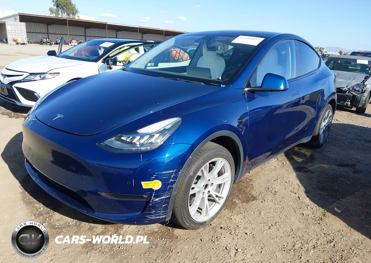 2022 Tesla Model Y Long Range Dual Motor All-Wheel Drive VIN:7SAYGDEE7NF510304 - 6