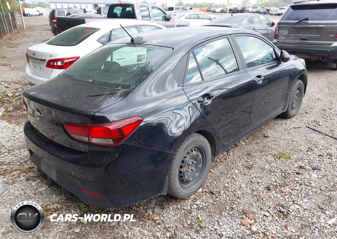 2018 Kia Rio Lx VIN:3KPA24AB7JE053597 - 4