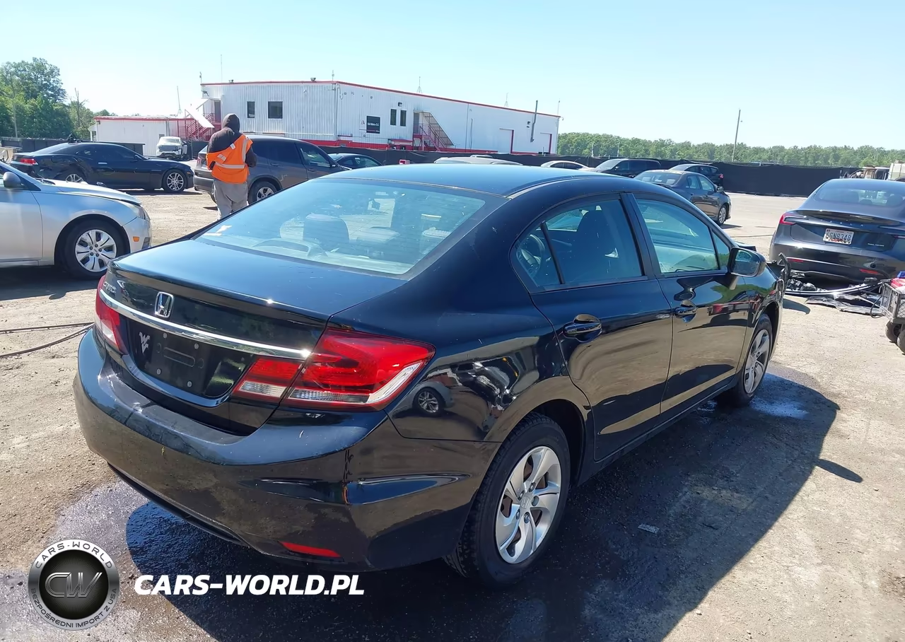2015 Honda Civic Lx VIN:19XFB2E56FE041592 - 4