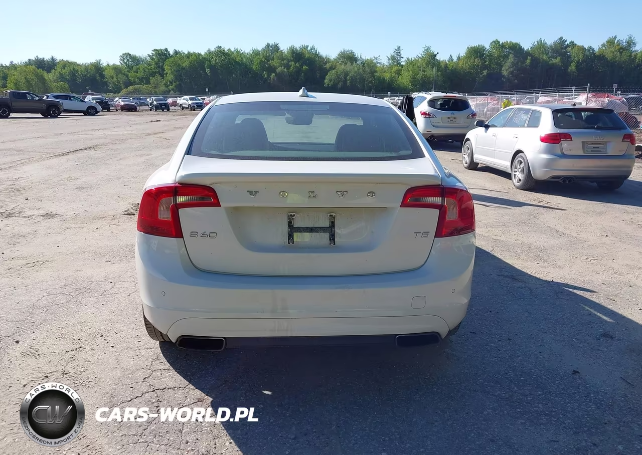 2015 Volvo S60 T5 Premier VIN:YV126MFK7F1340430 - 16