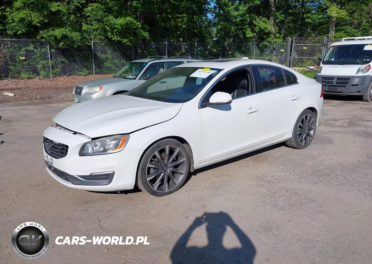 2015 Volvo S60 T5 Premier VIN:YV126MFK7F1340430 - 2