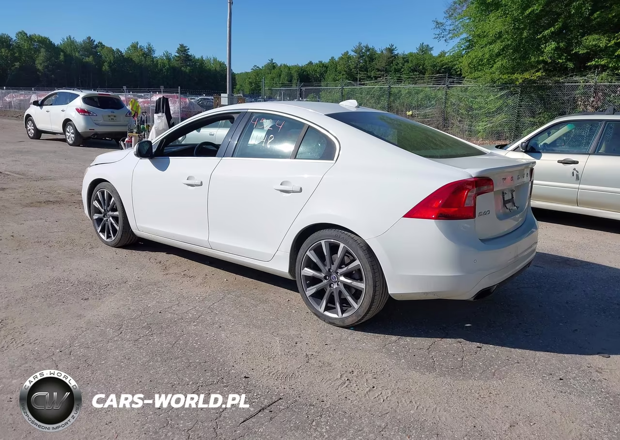 2015 Volvo S60 T5 Premier VIN:YV126MFK7F1340430 - 3
