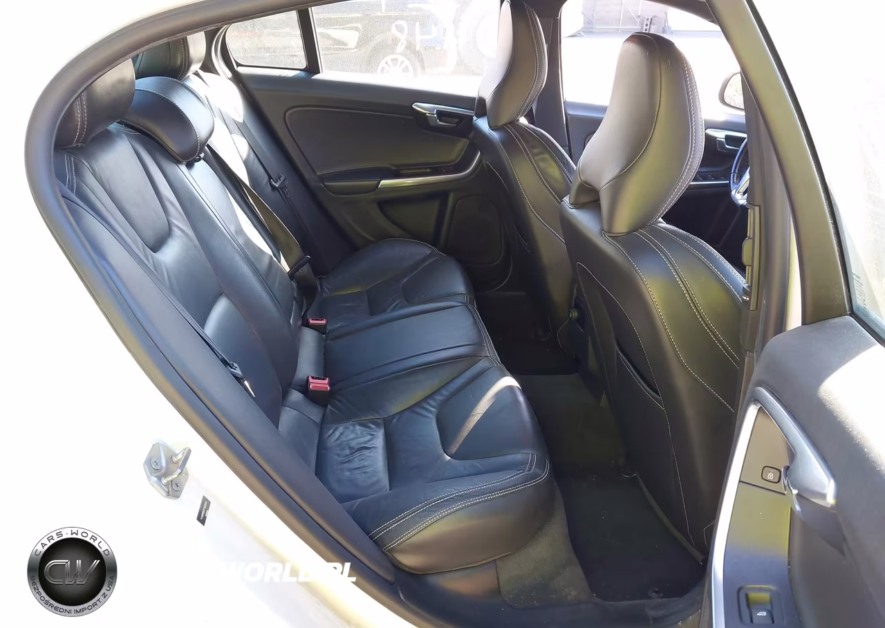2015 Volvo S60 T5 Premier VIN:YV126MFK7F1340430 - 8