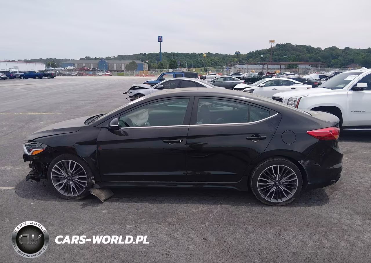 2018 Hyundai Elantra Sport VIN:KMHD04LB8JU724403 - 15