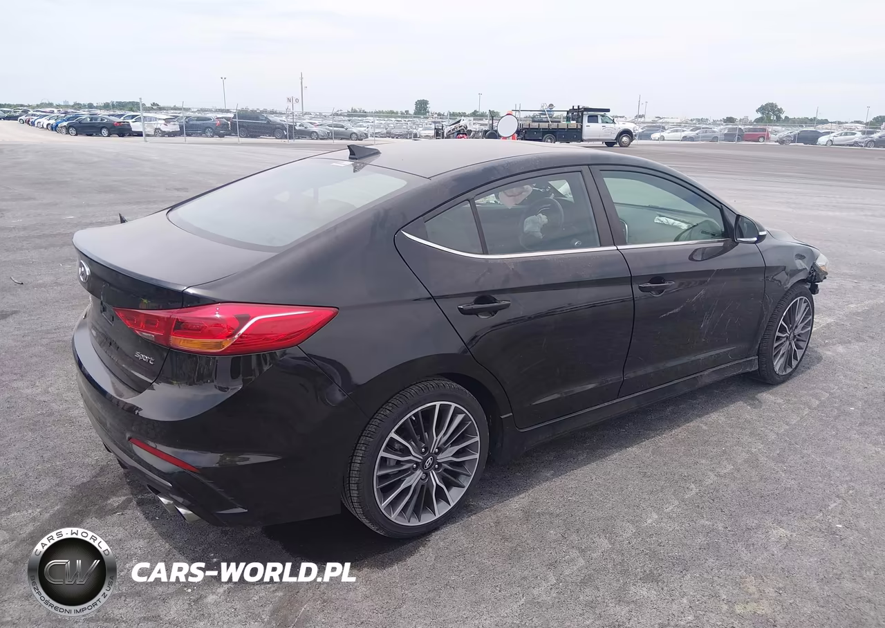 2018 Hyundai Elantra Sport VIN:KMHD04LB8JU724403 - 4