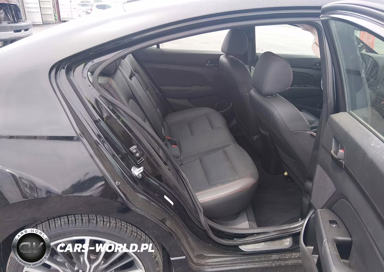 2018 Hyundai Elantra Sport VIN:KMHD04LB8JU724403 - 8
