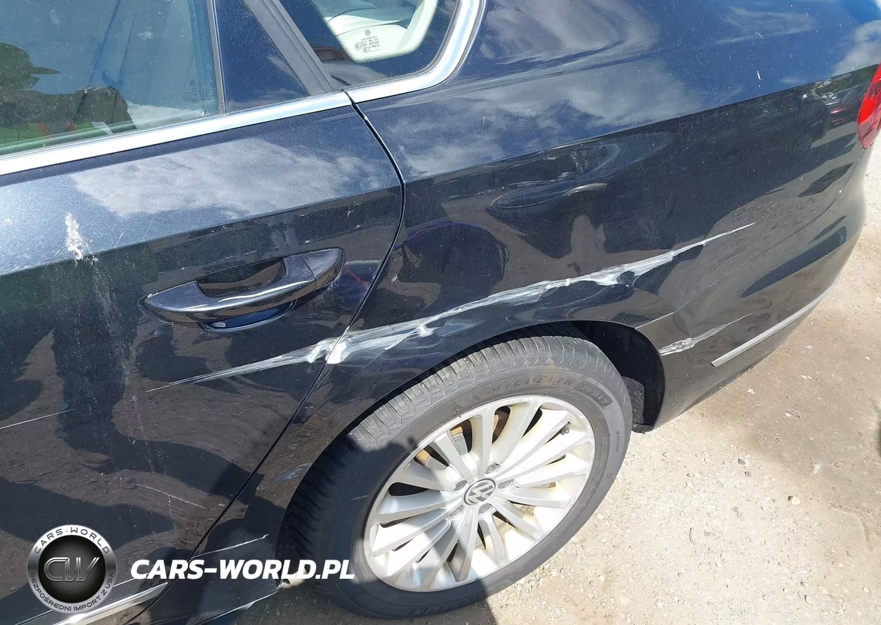 2017 Volkswagen Passat 1.8T Se VIN:1VWBT7A3XHC012519 - 17