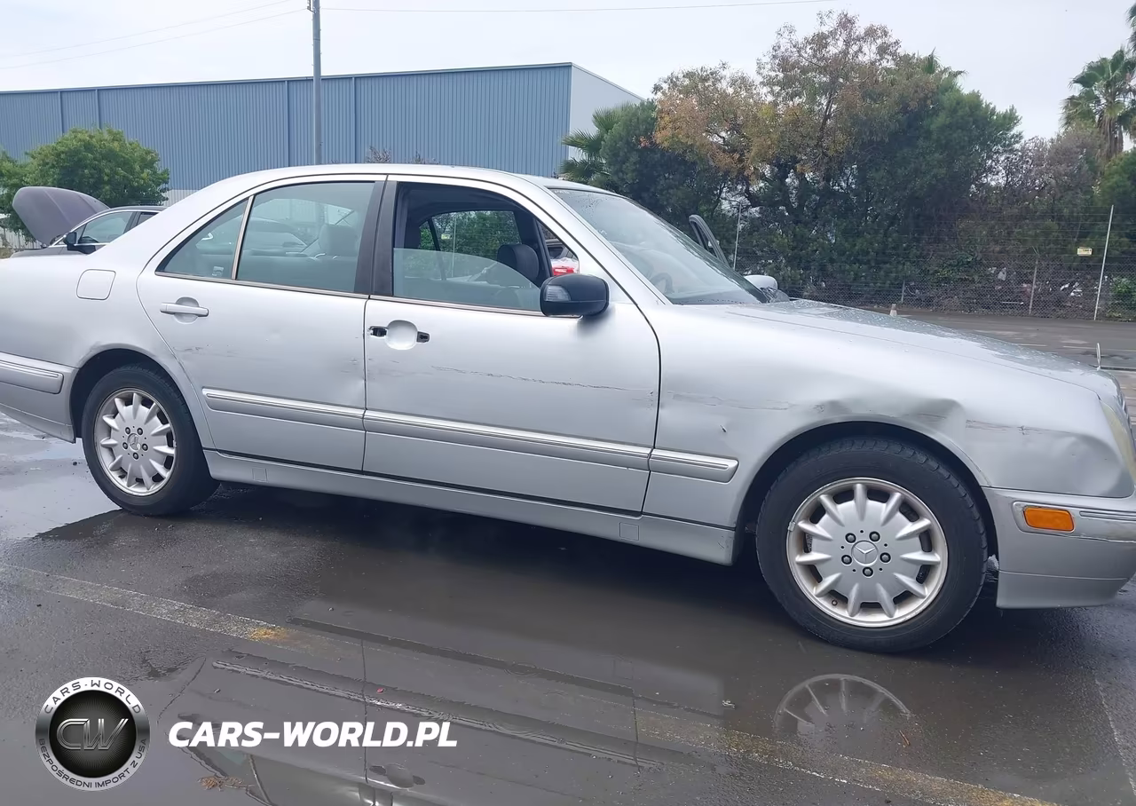 2001 Mercedes-Benz E 320 VIN:WDBJF65J11B166247 - 6