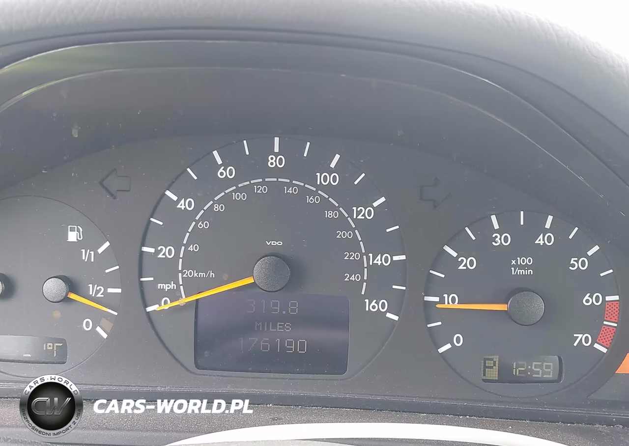 2001 Mercedes-Benz E 320 VIN:WDBJF65J11B166247 - 7