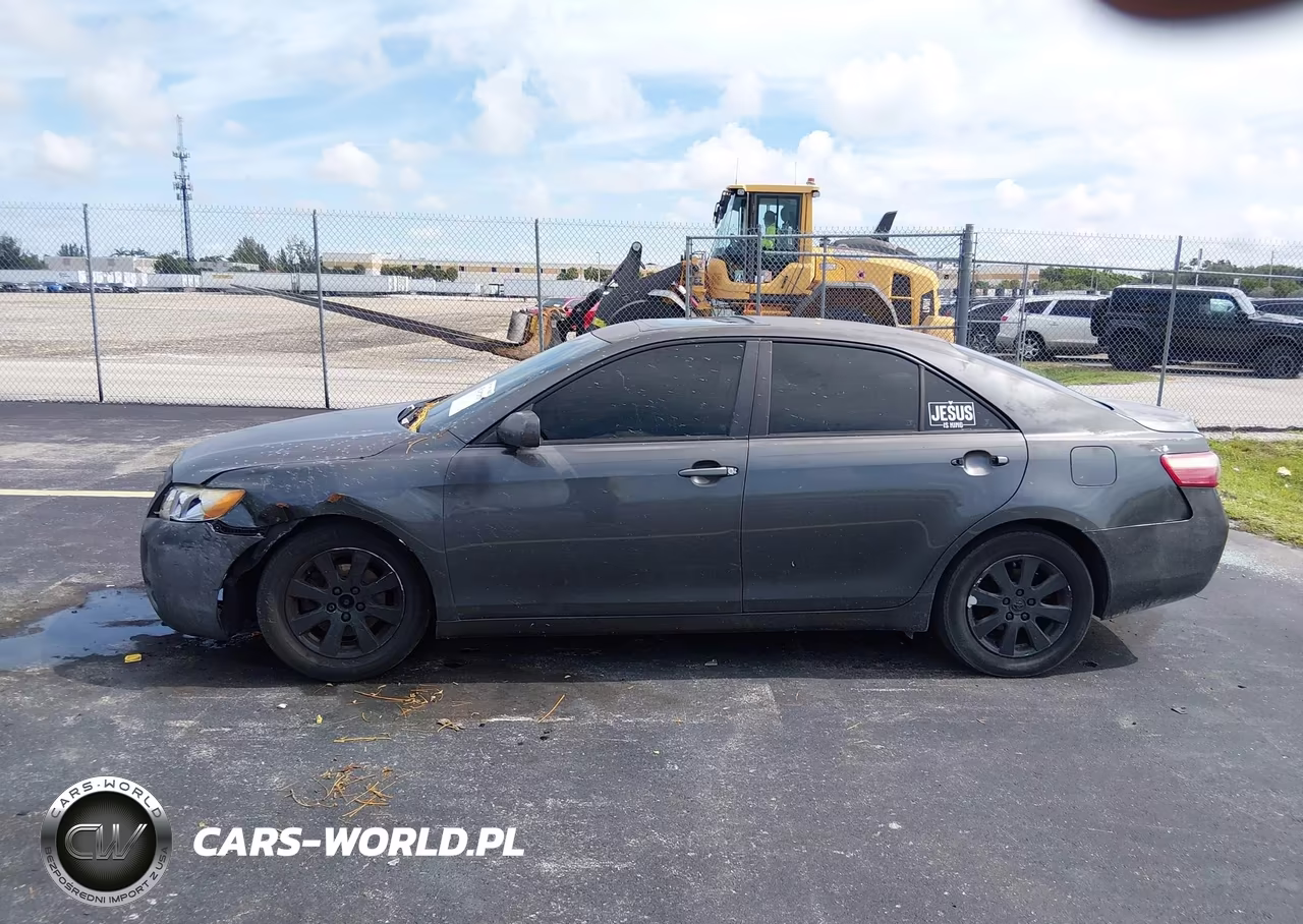 2007 Toyota Camry Le VIN:4T1BE46KX7U690252 - 14