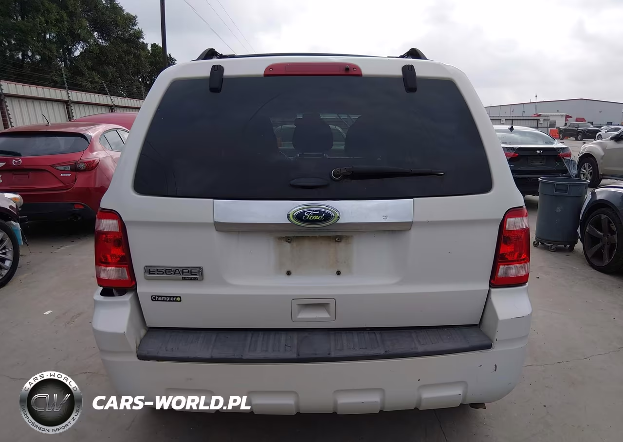 2011 Ford Escape Limited VIN:1FMCU0E71BKC62684 - 16