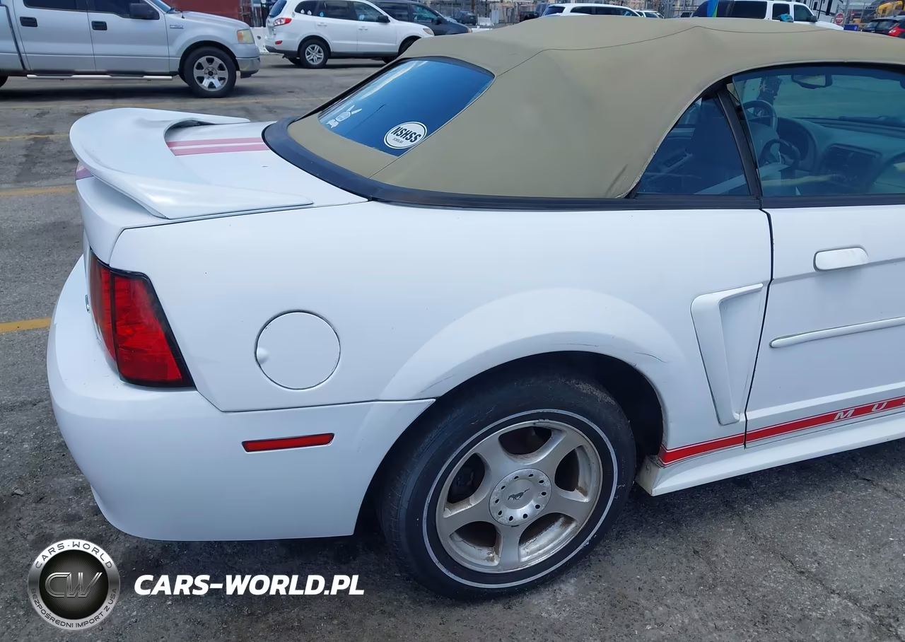 2000 Ford Mustang VIN:1FAFP4441YF140017 - 13
