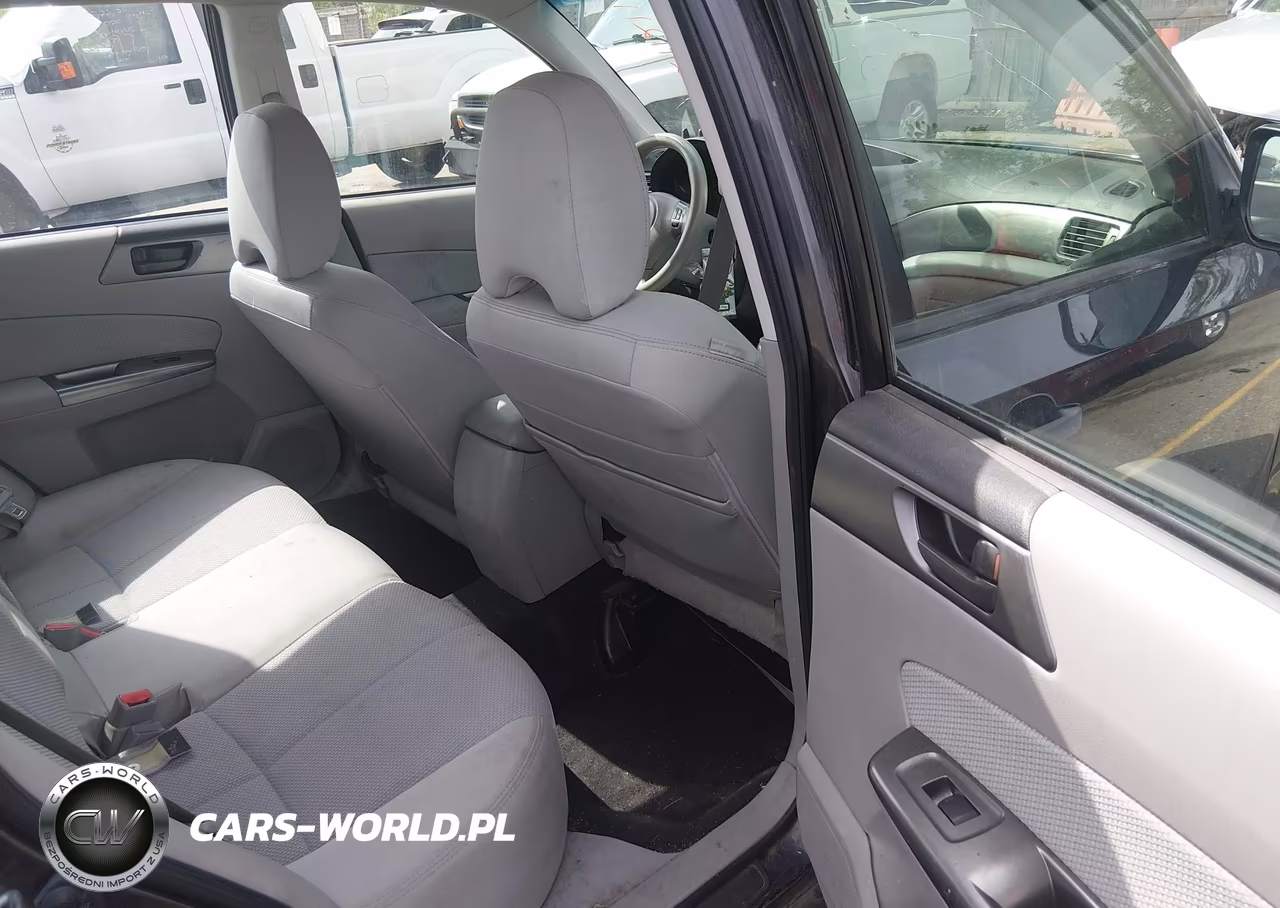 2012 Subaru Forester 2.5X VIN:JF2SHABC7CH440786 - 8
