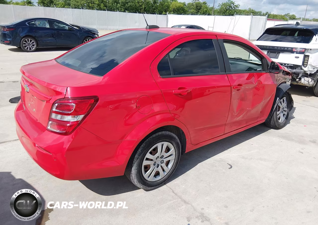 2018 Chevrolet Sonic Ls Auto VIN:1G1JB5SH6J4105840 - 4