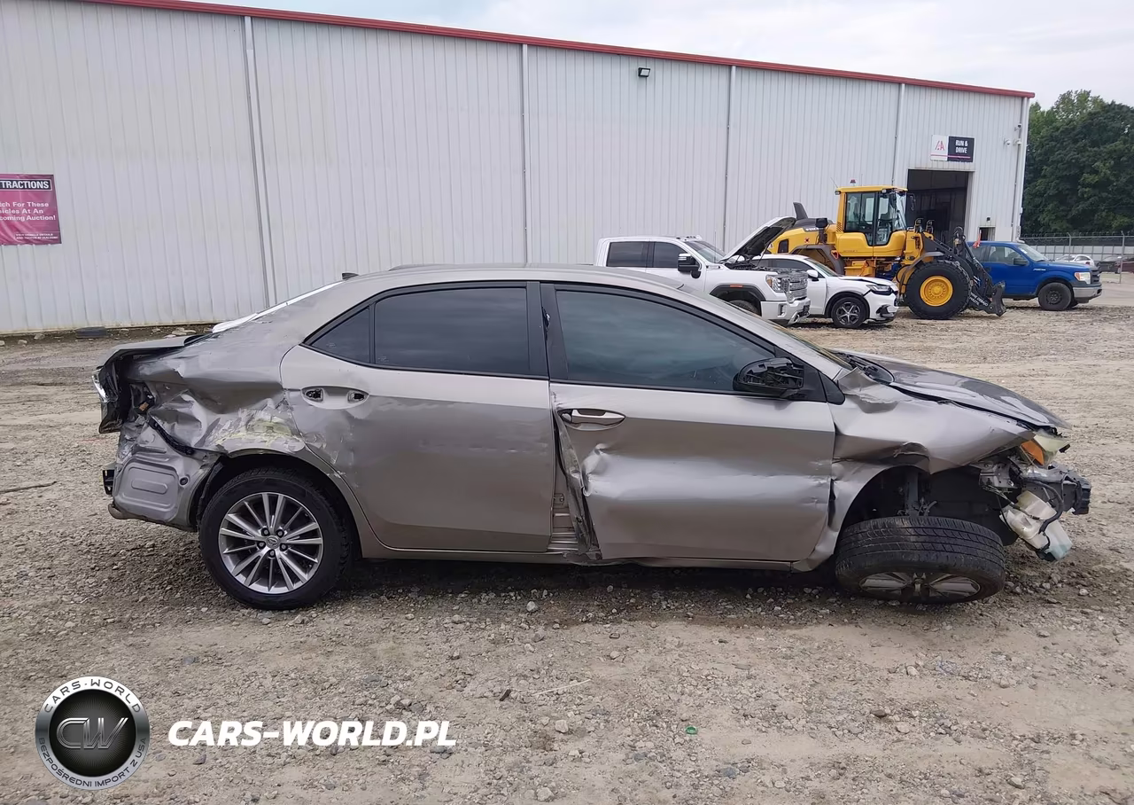 2014 Toyota Corolla Le Plus VIN:5YFBURHE4EP067666 - 13