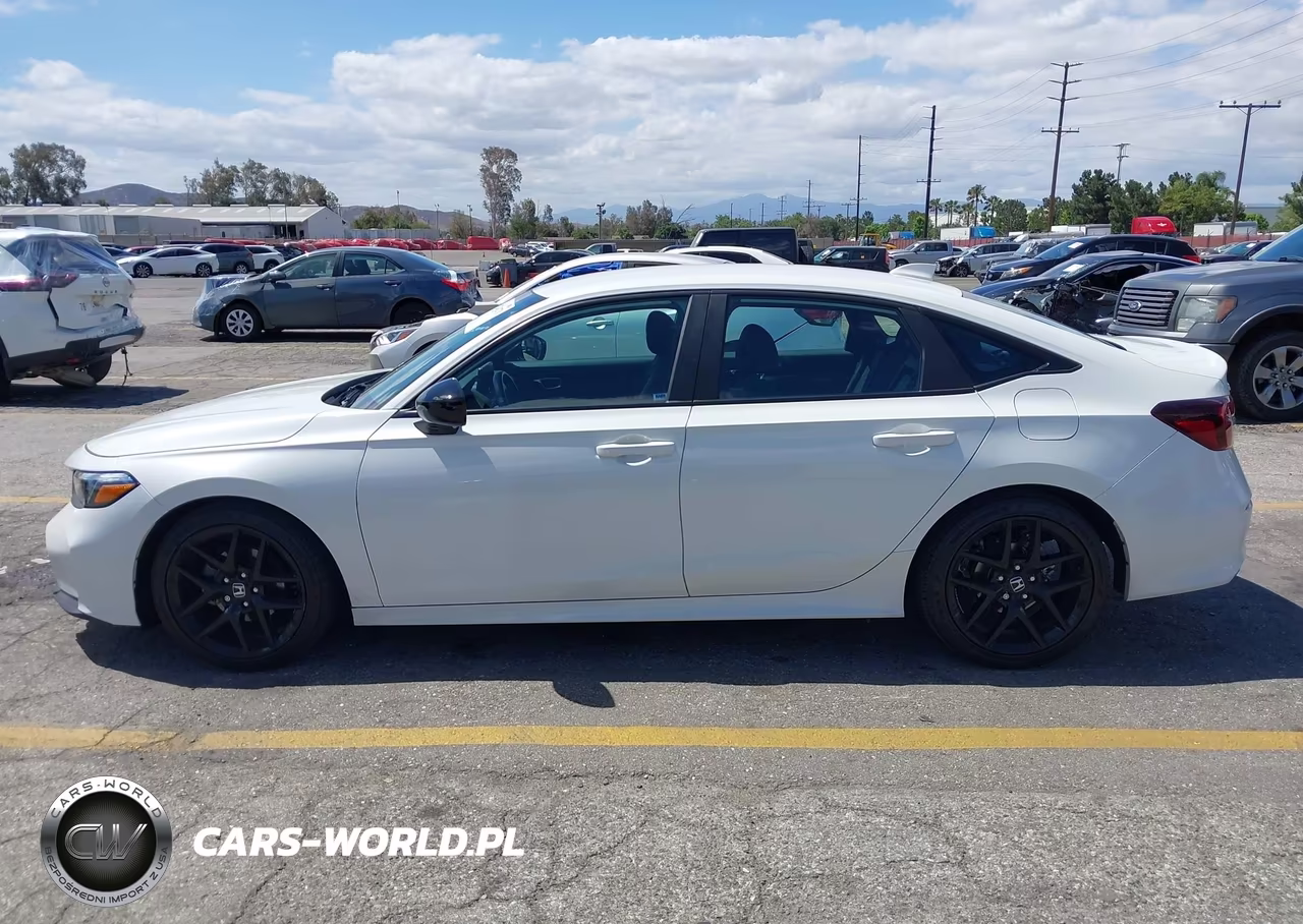 2025 Honda Civic Sport VIN:2HGFE2F57SH540438 - 14