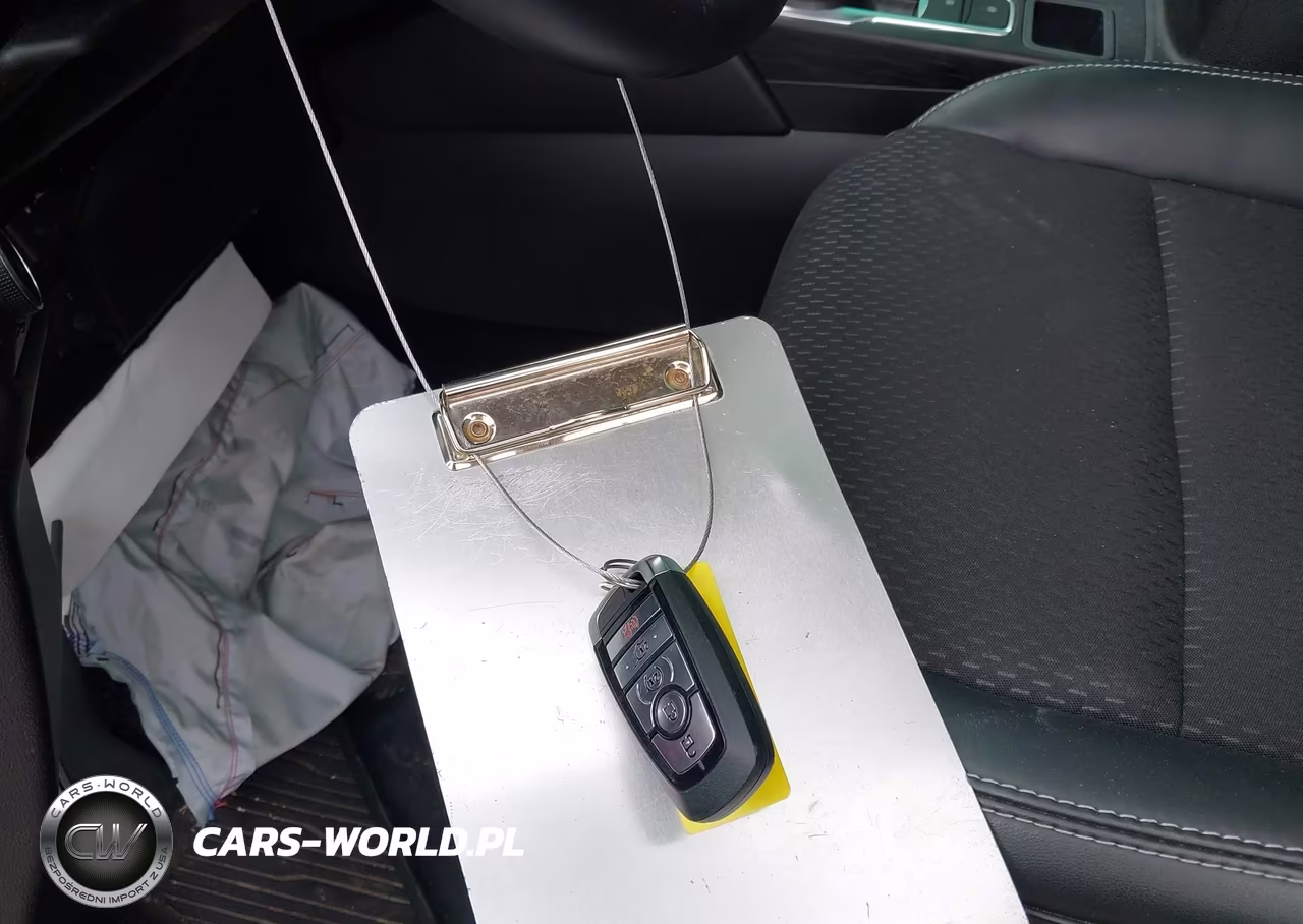 2025 Ford Escape Phev VIN:1FMCU0E13SUB64417 - 11