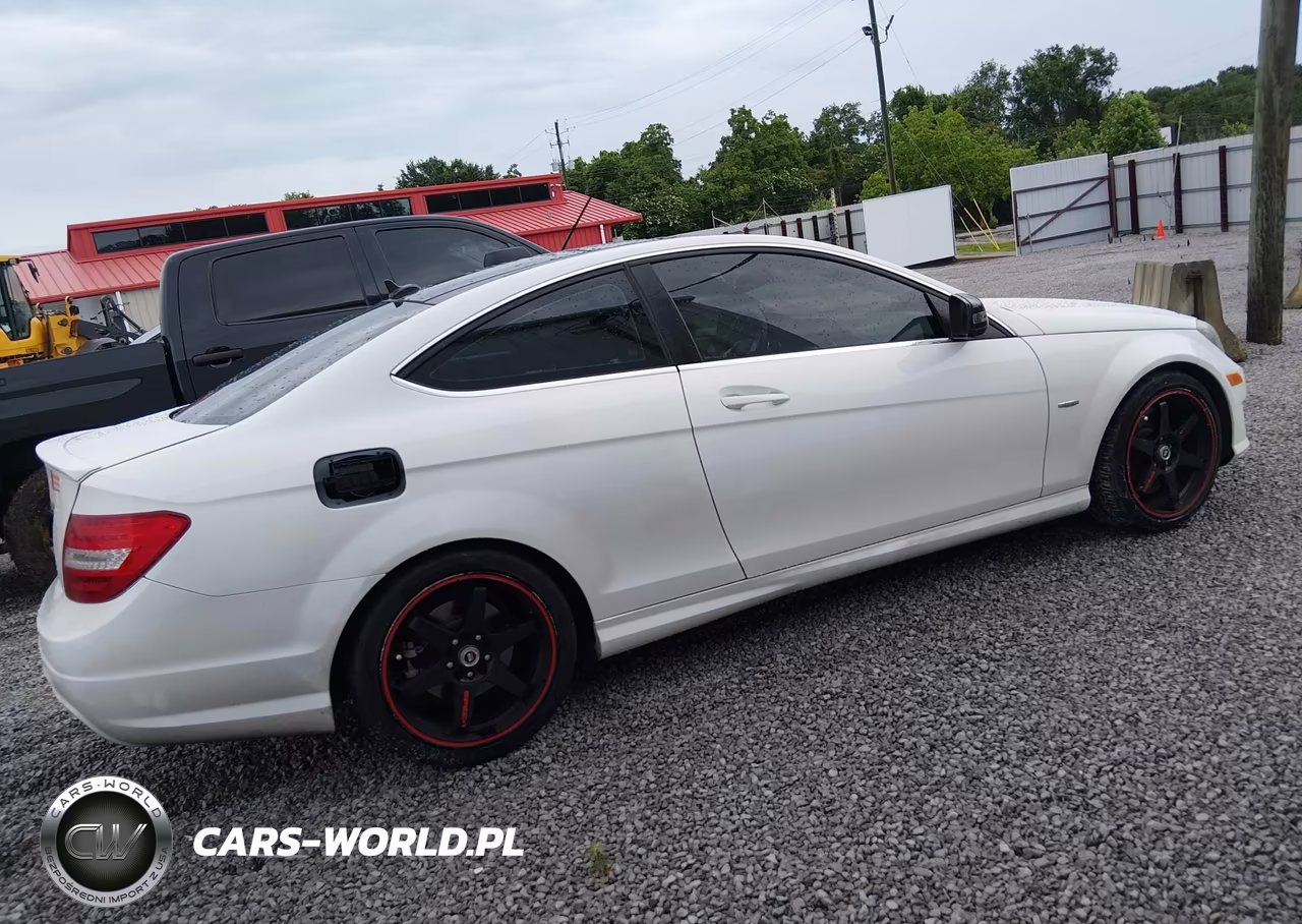 2013 Mercedes-Benz C 250 VIN:WDDGJ4HB0DF956600 - 13
