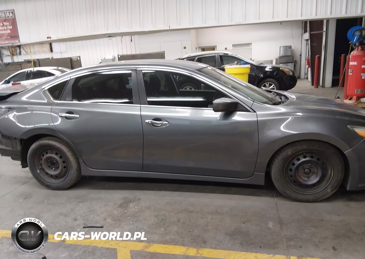 2016 Nissan Altima 2.5 S VIN:1N4AL3AP2GC273464 - 14