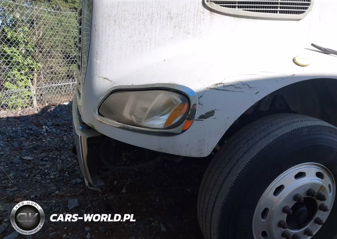 2005 Freightliner M2 112 Medium Duty VIN:1FUJC5CVX5HN49724 - 11