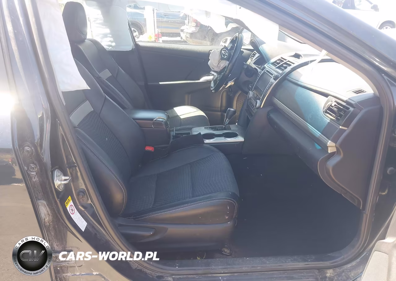 2014 Toyota Camry Se VIN:4T1BF1FK6EU429418 - 5