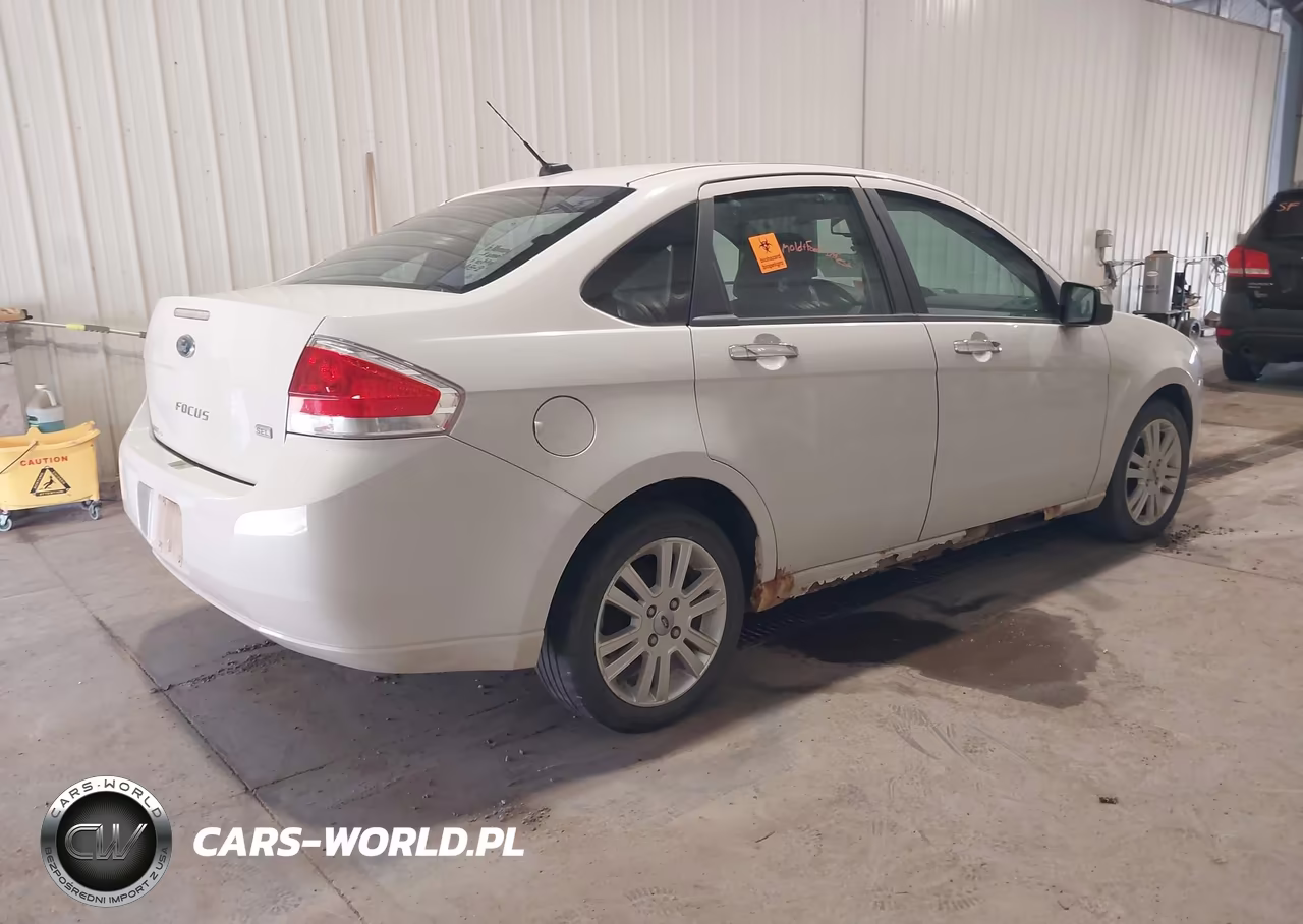 2010 Ford Focus Sel VIN:1FAHP3HN4AW200139 - 4
