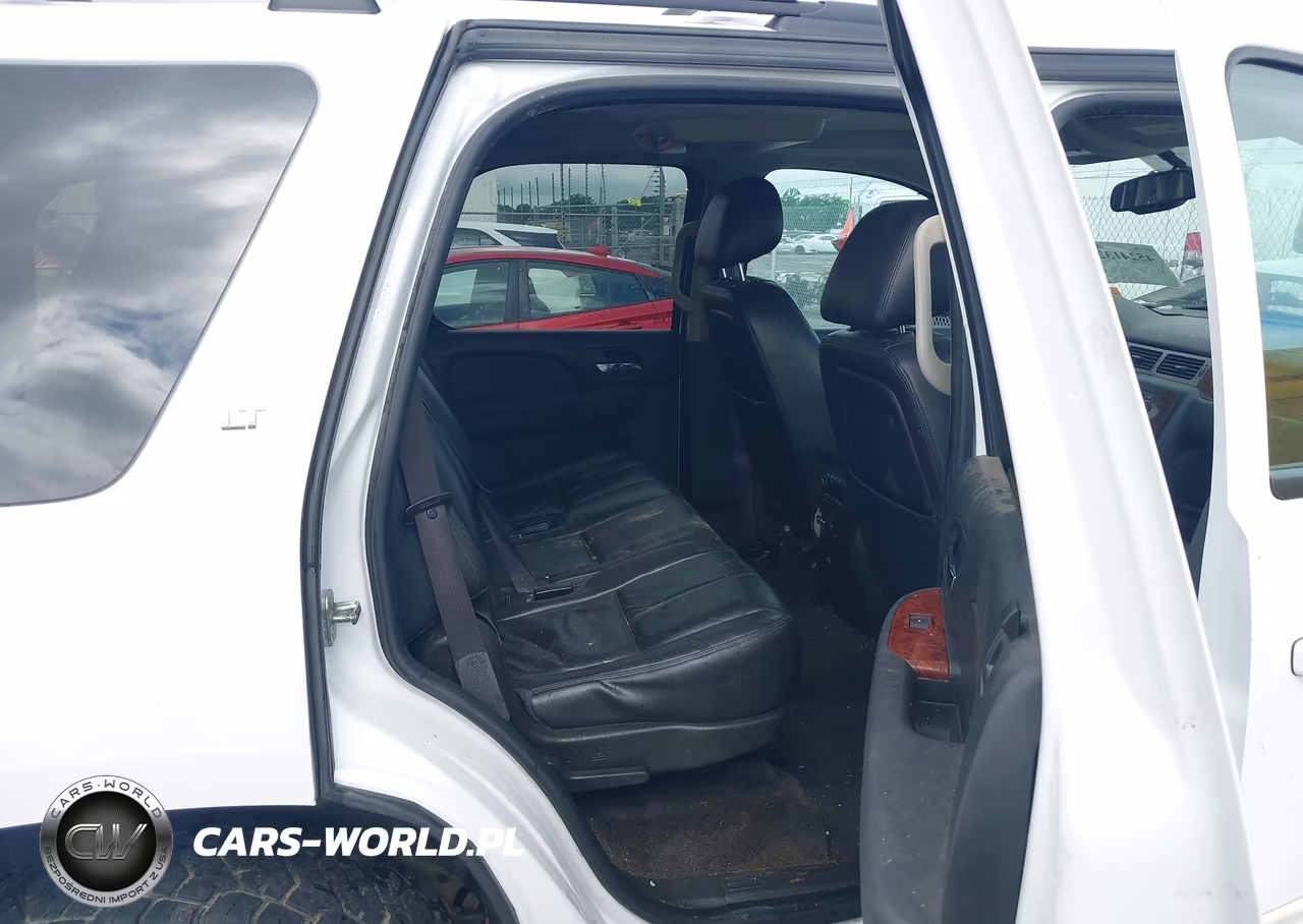 2013 Chevrolet Tahoe Lt VIN:1GNSCBE05DR369756 - 8