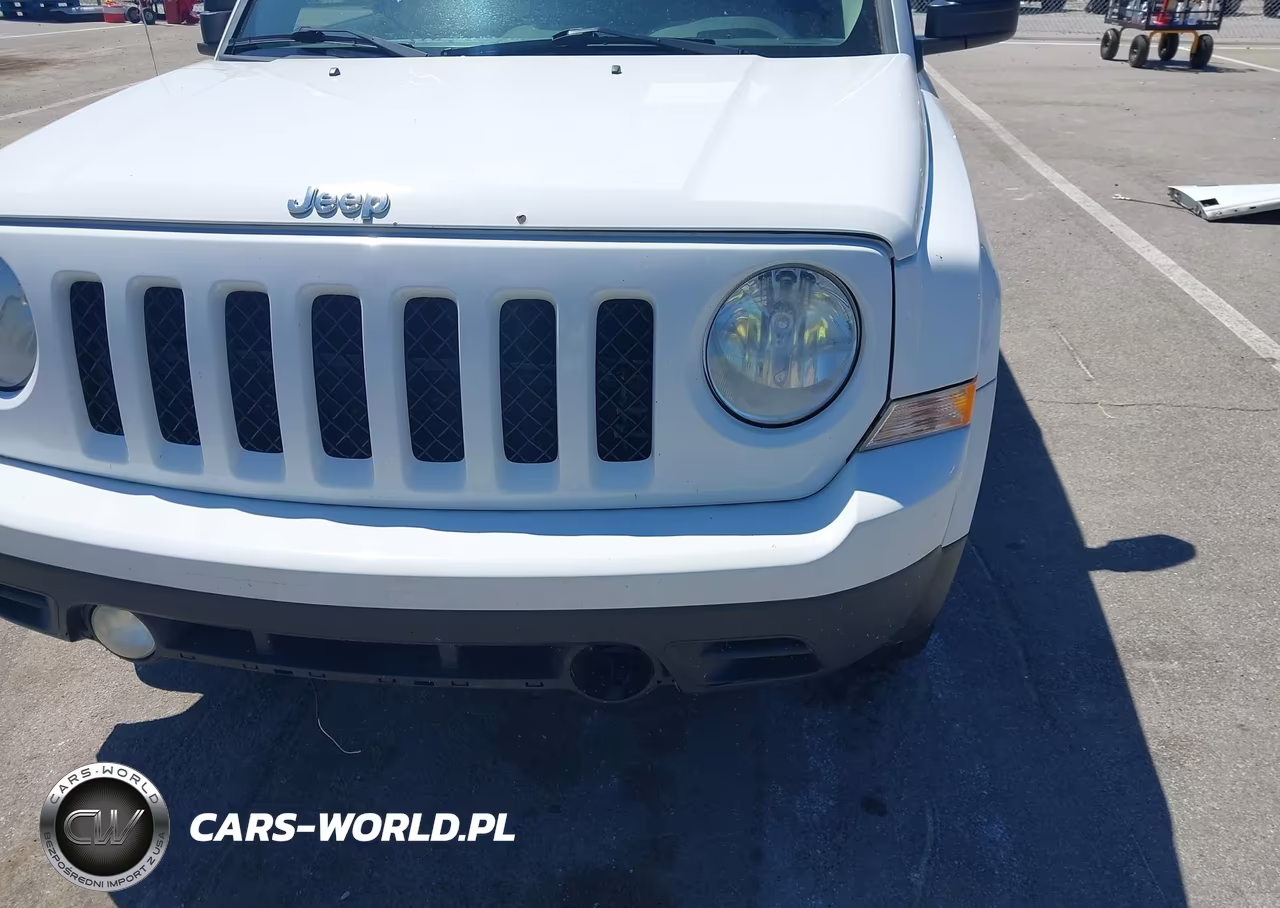 2012 Jeep Patriot Latitude VIN:1C4NJRFB0CD718337 - 6
