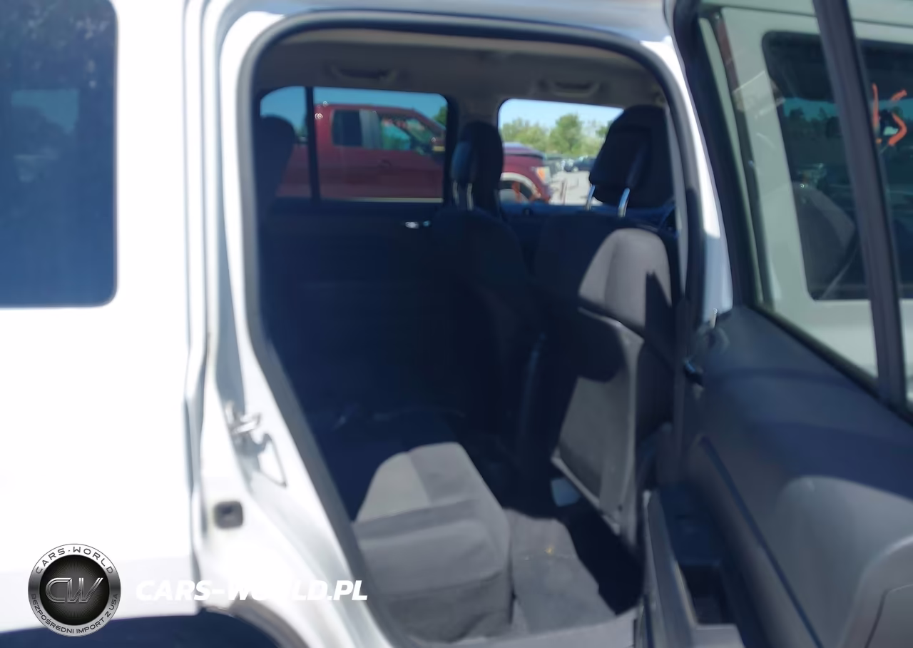 2012 Jeep Patriot Latitude VIN:1C4NJRFB0CD718337 - 8