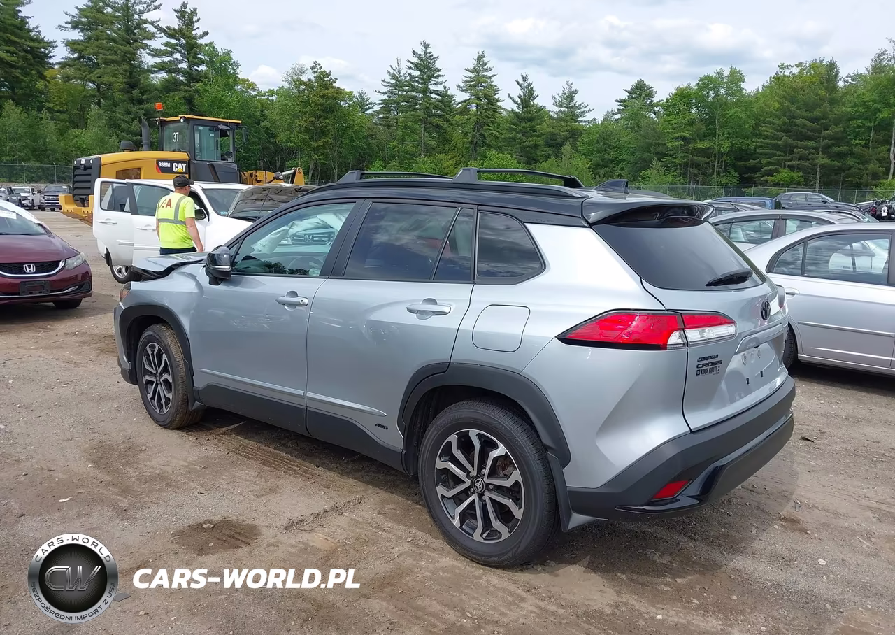 2023 Toyota Corolla Cross Hybrid Se VIN:7MUFBABG2PV009946 - 3