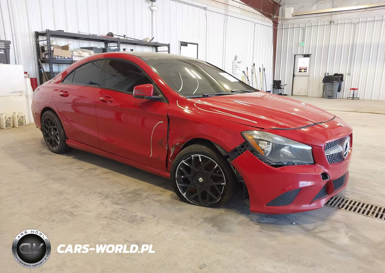 2014 Mercedes-Benz Cla 250 – zdjęcie 1 z 17