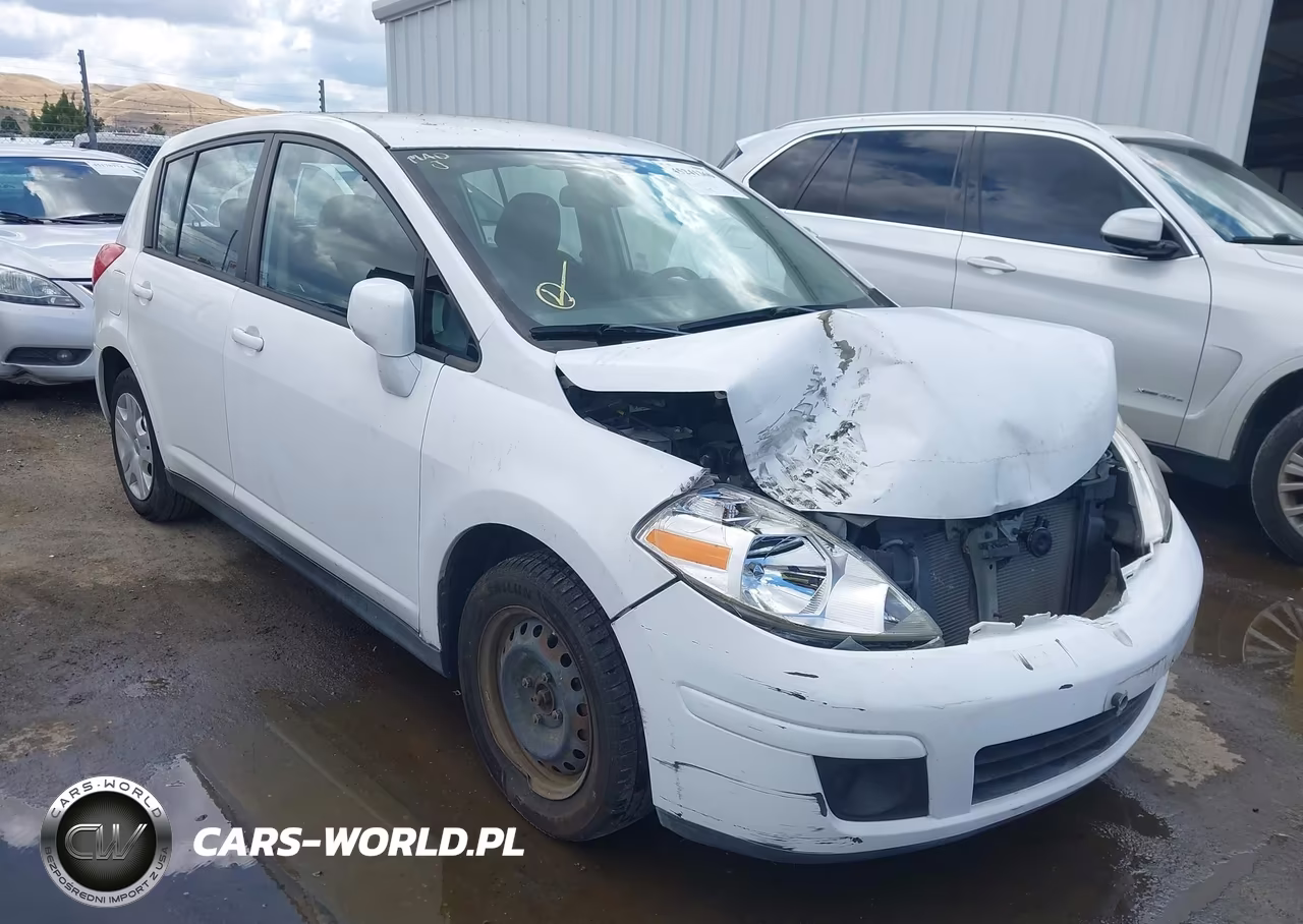 2010 Nissan Versa 1.8S
