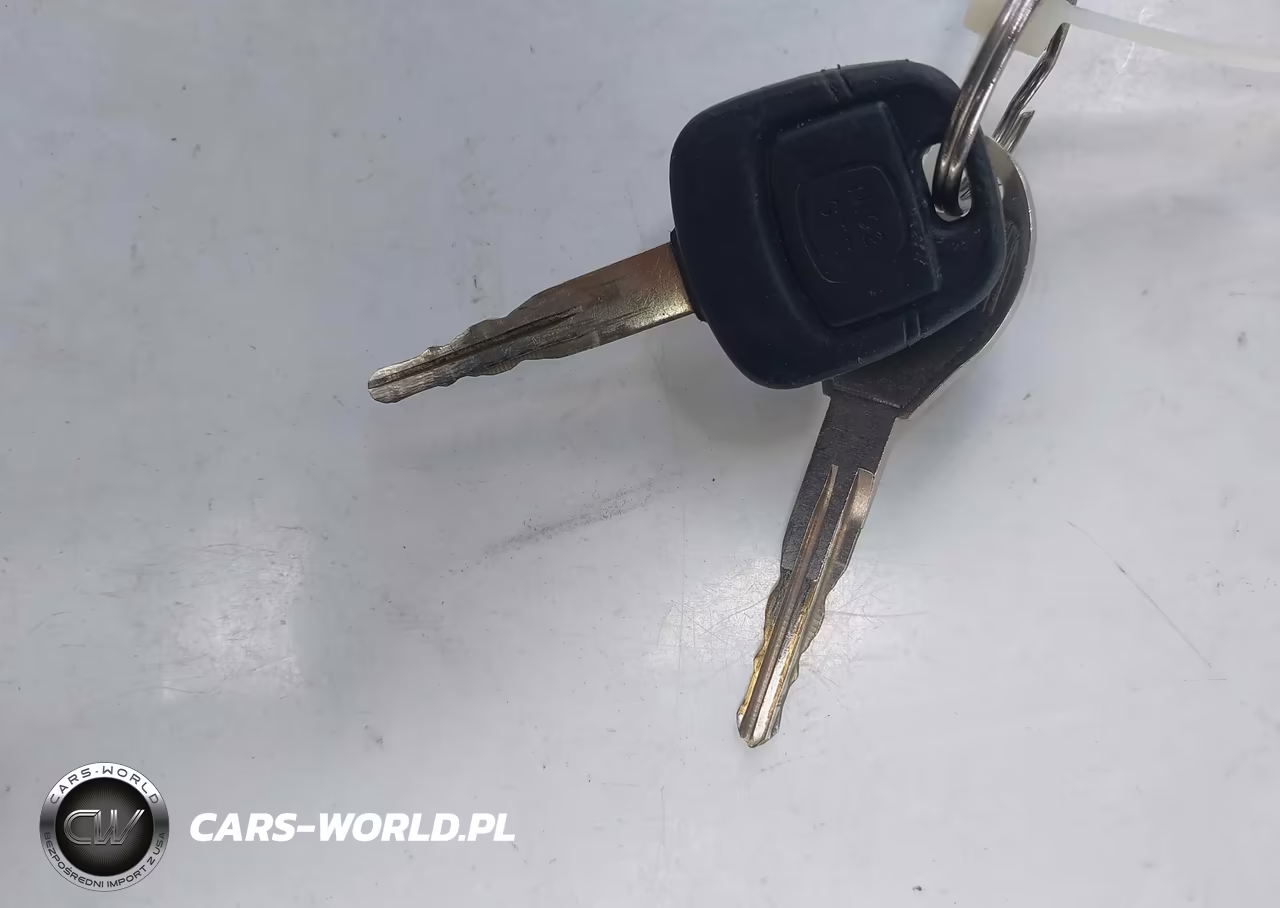 2010 Nissan Versa 1.8S VIN:3N1BC1CP7AL438875 - 11