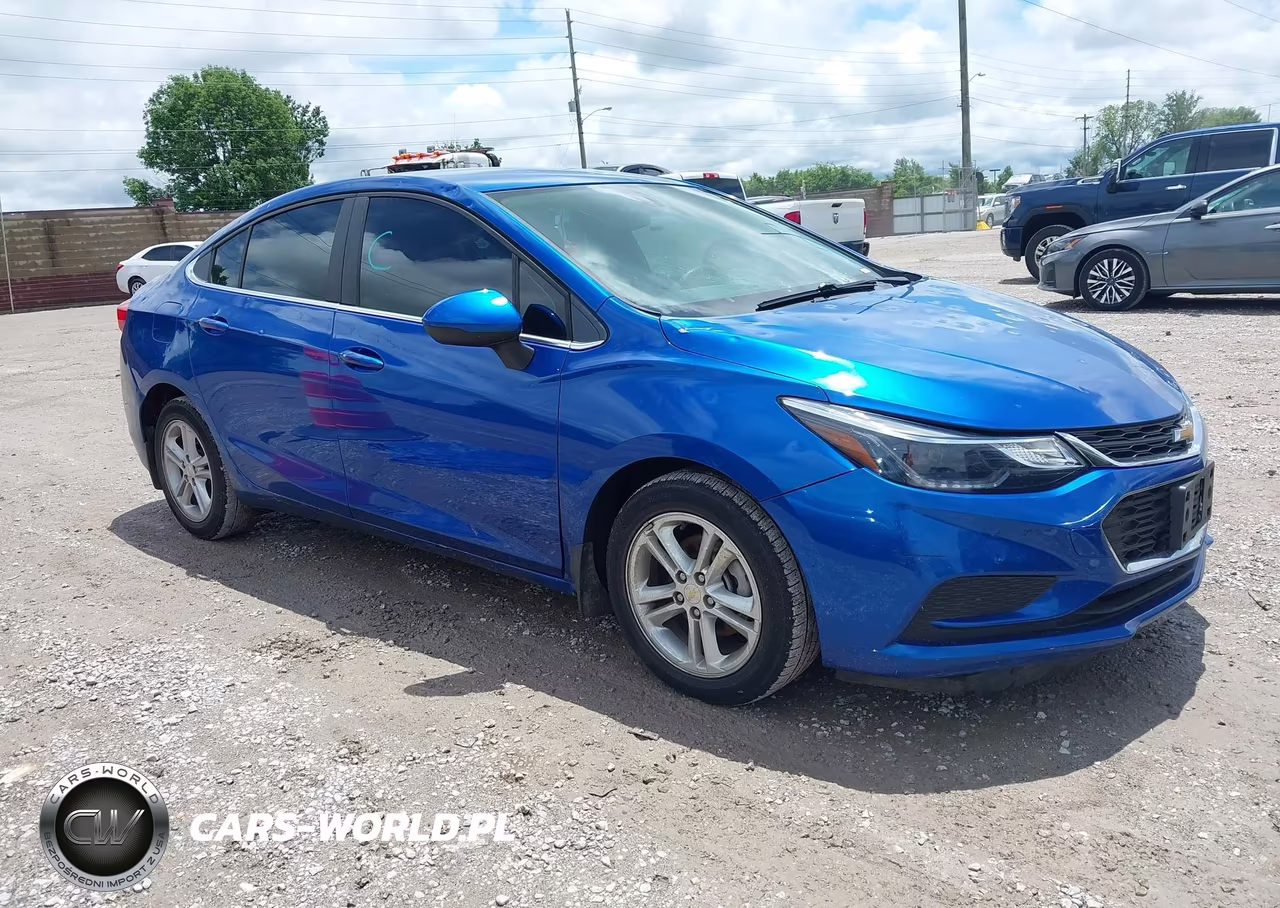 2016 Chevrolet Cruze Lt Auto – zdjęcie 1 z 13