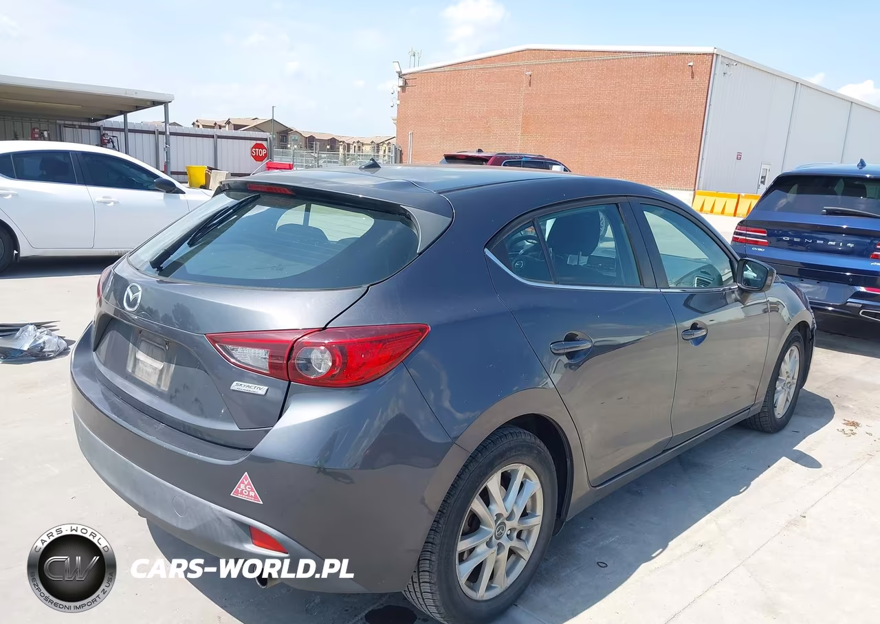 2014 Mazda Mazda3 I Touring VIN:3MZBM1L72EM111095 - 4